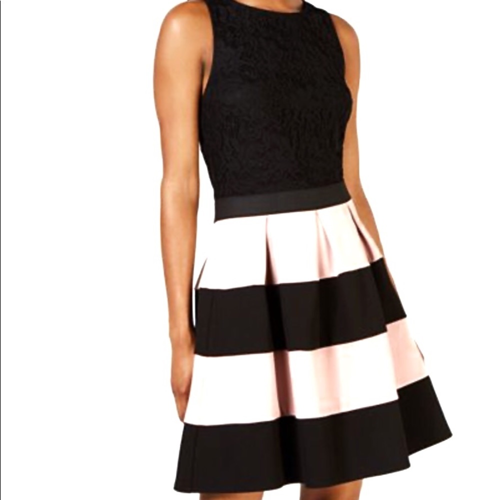 Speechless Juniors Colorblocked Fit&Flare dress